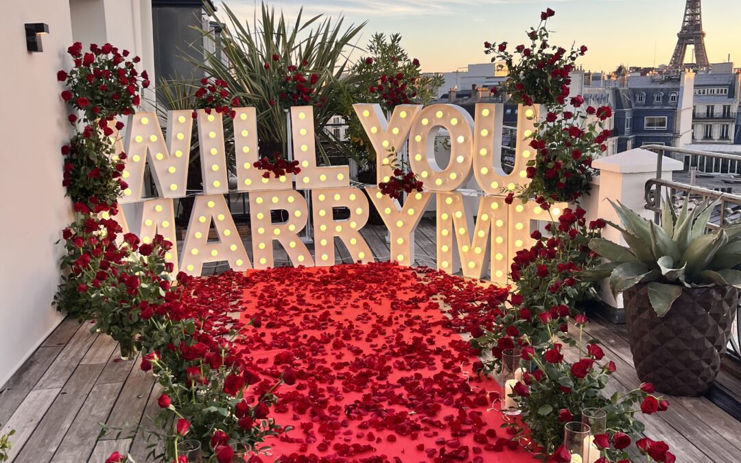 Rooftop Paris Proposal : the most breathtaking way to propose