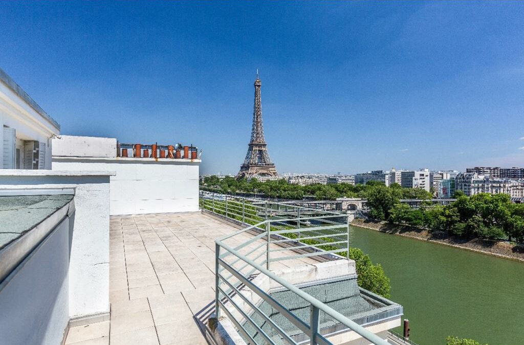 Paris rooftop Eiffel tower view