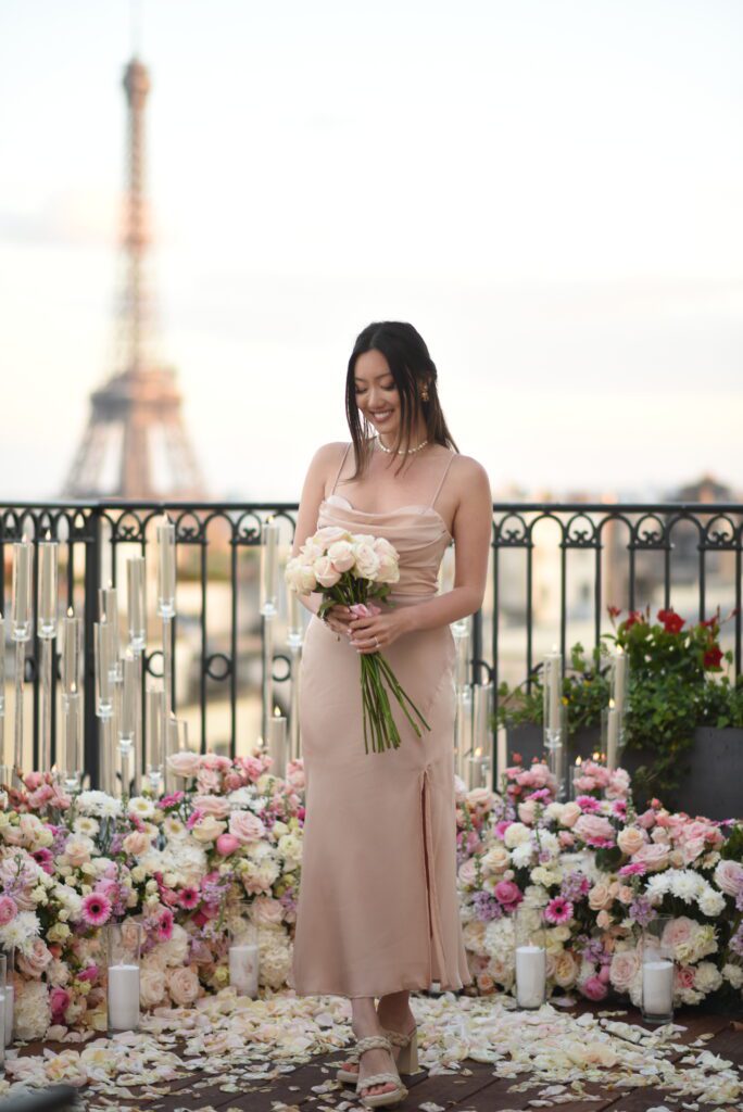 intimate wedding decor rooftop Paris