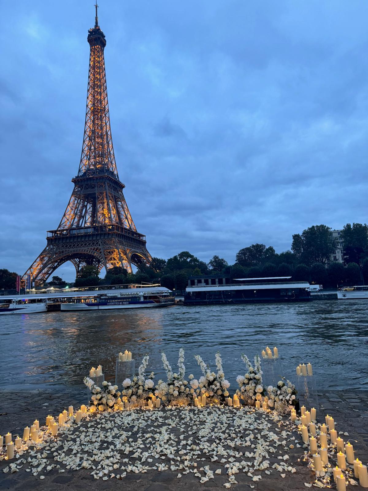 eiffel tower river proposal