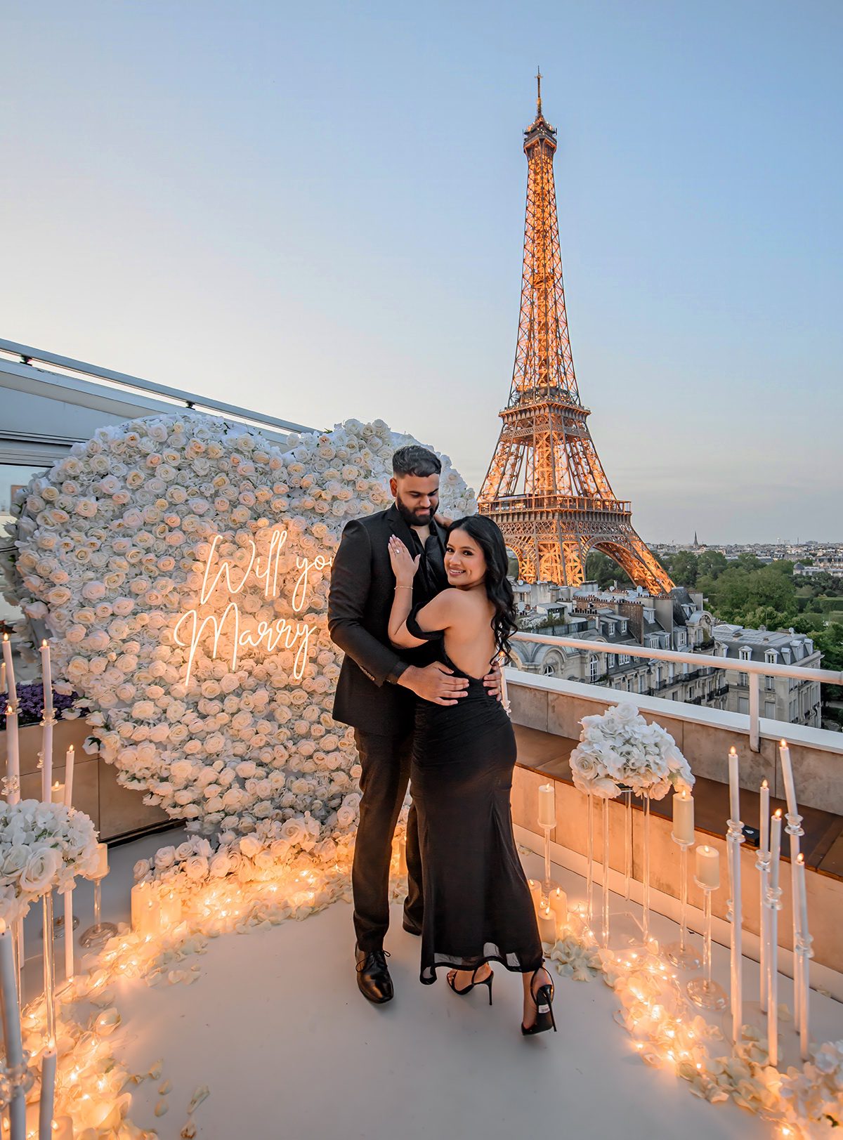marriage proposal eiffel terrace Paris
